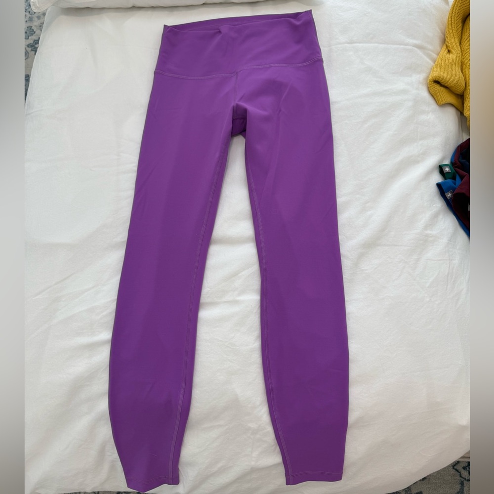 Lululemon Wunder Train 28” Leggings
